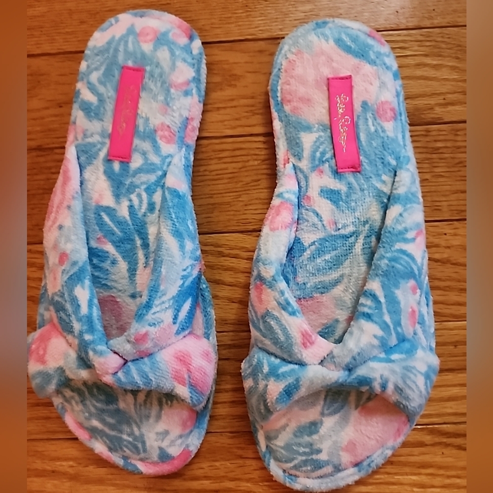 Floral Patterned Slippers LILLY PULITZER BONDI MY LITTLE PEONY  in Blue and Pink
